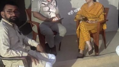 सनकी पति ने पत्नी की कुल्हाड़ी से काट-काटकर की हत्या : क्षेत्र में मचा हड़कंप, हत्यारे पति को पुलिस ने किया गिरफ्तार , जांच जारी 9 Screenshot 2025 03 12 21 28 25 781 com.whatsapp