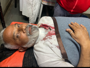 एनकेजे में कांग्रेस नेता एवं पार्षद पति चोखे भाई पर चाकू से हमला, कई जगह गहरे घाव, अस्पताल में भर्ती 2 Screenshot 20250310 091042 WhatsApp2