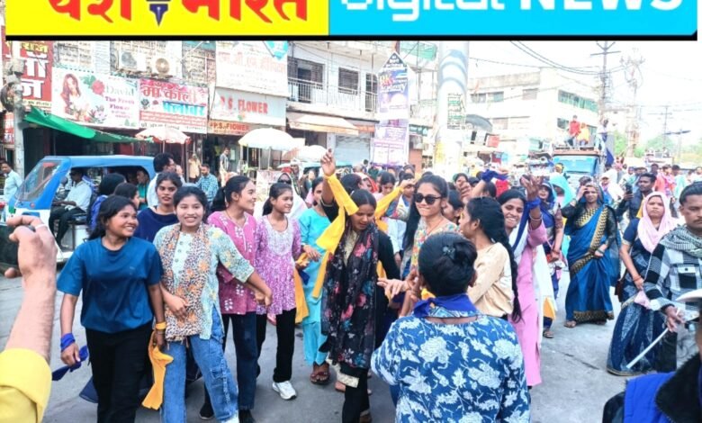 जय भीम-जय भीम का नारा लगाते शहर में निकली विशाल रैली, बाबा साहब की जयंती पर आयोजन 1 IMG 20250414 145136