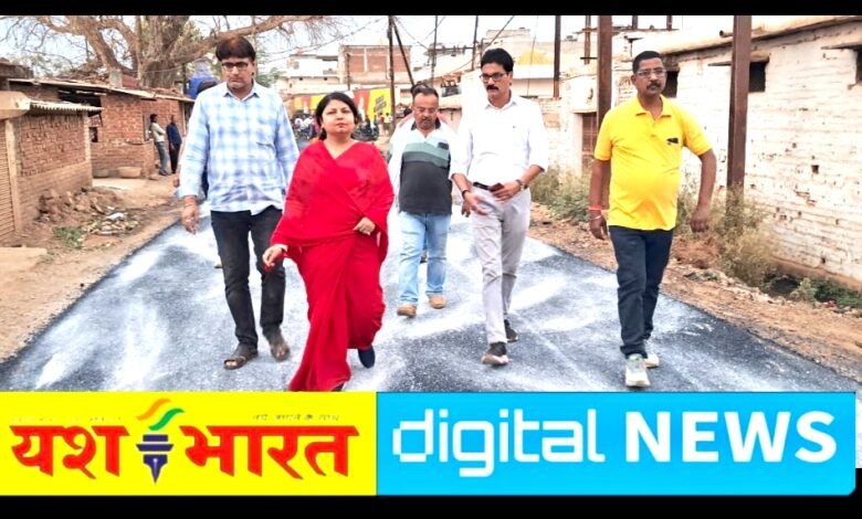तय समय सीमा में गुणवत्ता के साथ पूरा करें डामरीकरण, महापौर ने निर्माण एजेंसी को दिए निर्देश 1 IMG 20250414 152335