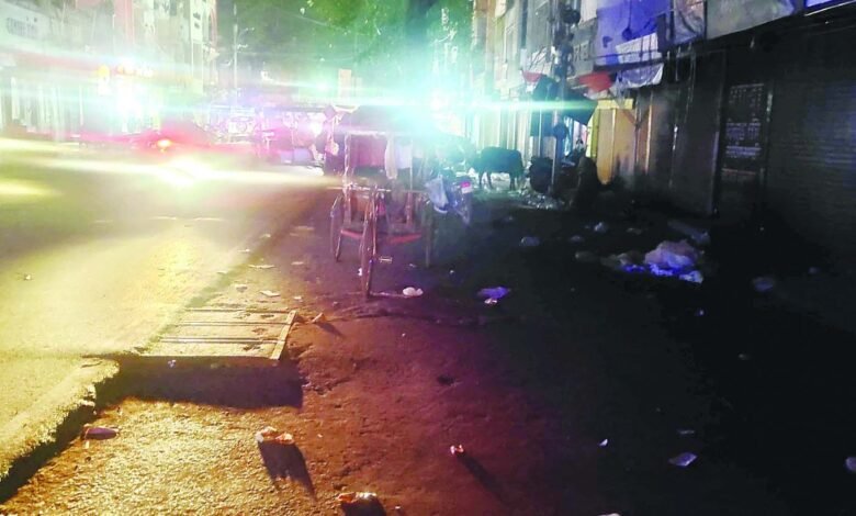 गंजीपुरा से कमानिया तक बाजार में छाया रहा अंधेरा 1 WhatsApp Image 2025 04 20 at 1.50.53 PM