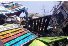 मंडला जबलपुर राष्ट्रीय राजमार्ग 30 पर ट्राला का हुआ ब्रेक फेल : 4 वाहन आपस में टकराए.....लगा लंबा जाम 12 IMG 20250504 WA0199