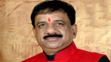 पटवारियों पर भड़के भोपाल सांसद, आलोक शर्मा बोले- इनकी वजह से कलेक्टर कार्यालय बदनाम, ऐसे पटवारी को रहने नहीं दूंगा 6 IMG 20250527 WA0024