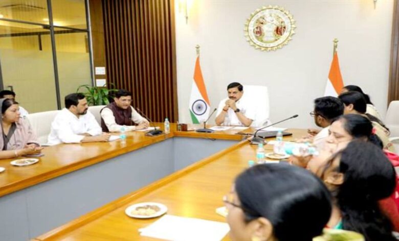 पचमढ़ी में होगी अगली कैबिनेट बैठक: महिलाएं पूरे प्रदेश में निकालेंगी बाइक रैली, मिटटी, मौसम और फसल की जांच करने हर जिले में जाएंगे कृषि वैज्ञानिक 1 IMG 20250527 WA0035