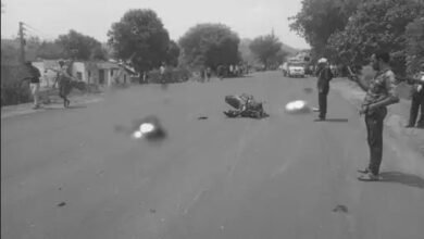 कंटेनर ने बाइक को टक्कर मारी : वनकर्मी और पत्नी की मौत.... क्षेत्र में हड़कंप 8 IMG 20250528 WA0115