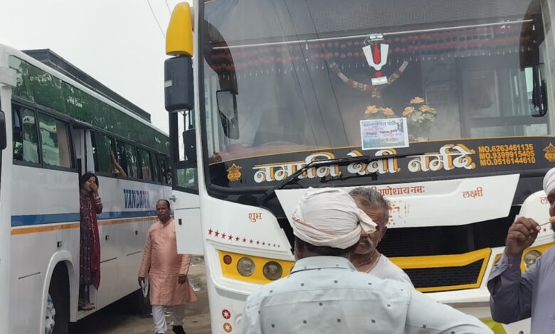 विद्यालय एवं परिवहन वाहनों की सघन चेकिंग, 22 बसों पर कार्यवाही, 29 हजार वसूला शुल्क 1 Screenshot 2025 05 29 19 24 00 400 com.whatsapp