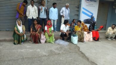 रोज कुआं खोदो और रोज पानी पियो की लाचारी आज भी है मजदूरों के सामने 9 WhatsApp Image 2025 05 01 at 1.41.05 PM