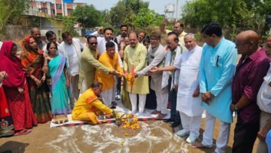 विधायक सबनानी ने किया संस्कार केंद्र का भूमि पूजन, कहा हमारे संस्कार ही हमारे व्यक्तित्व का निर्माण करते हैं 9 WhatsApp Image 2025 05 21 at 5.55.37 PM