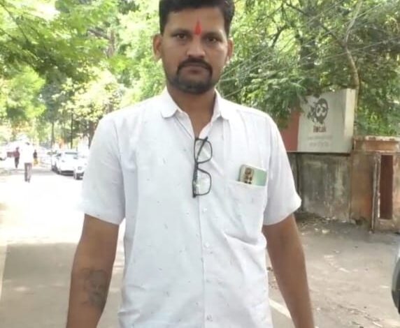नीतियों से प्रभावित होकर युवक ने बनवाया सीएम का टैटू 1 WhatsApp Image 2025 05 22 at 16.31.27 1