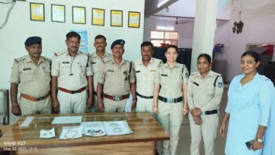 आटो की सवारियों का सामान चुनाने वाला गिरोह पकड़ाया - कमला नगर पुलिस ने तीन लाख के जेवर बरामद किए 3 WhatsApp Image 2025 05 22 at 18.29.52