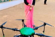 सागर की 'ड्रोन दीदी' का कमाल: 5 मिनट की 'हवाबाजी' से हो रही छप्परफाड़ कमाई! 11 mp sgr 01 namo drone didi spl 7208095 17052025143826 1705f 1747472906 605