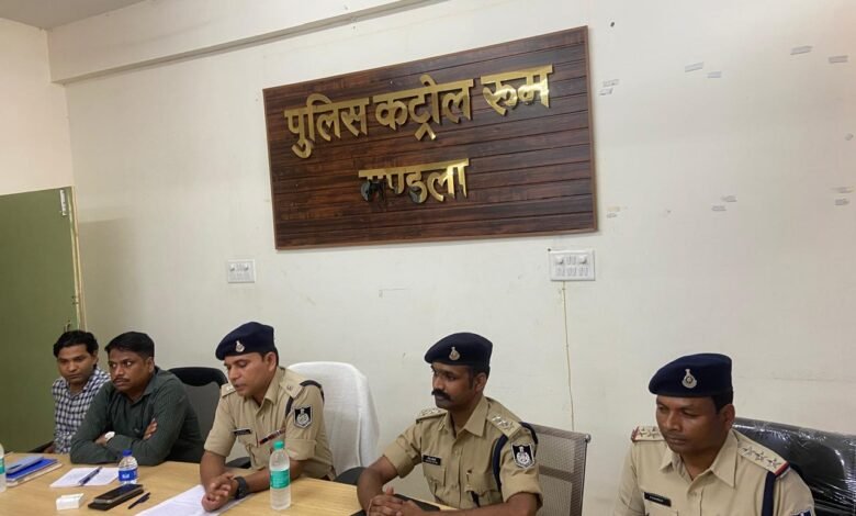 अंधी हत्या का खुलासा : शराब पिलाने के बहाने जंगल ले गए और पीट पीट कर उतार दिया मौत के घाट, दो आरोपी गिरफ्तार 1 IMG 20250612 WA0107