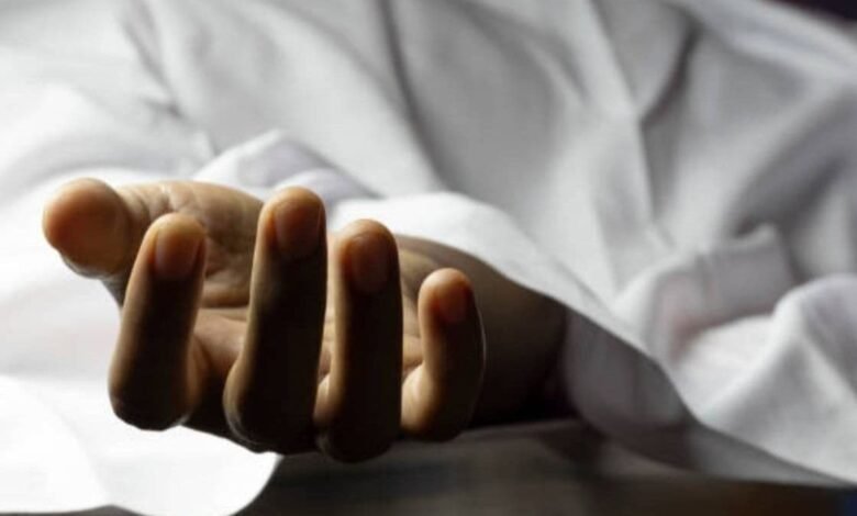 भोपाल: पति के अफेयर से आहत महिला ने की आत्महत्या, बच्चों को सौंप खुद लगाई फांसी 1 Khand 2025 01 18T161144.515