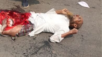 टैंकर की टक्कर से वृद्ध की मौत सुबह सुबह कटंगी में सड़क दुर्घटना 11 Old man dies after being hit by a tanker Road accident in Katangi early in the morning