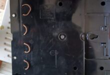 कोई मीटर शॉर्ट तो कोई मीटर बाइ पास कर, कर रहा बिजली चोरी : विद्युत विभाग का बड़ा एक्शन,645 प्रकरण दर्ज, 5 मीटर रीडर बर्खास्त 11 Screenshot 2025 06 17 20 15 51 551 com.whatsapp