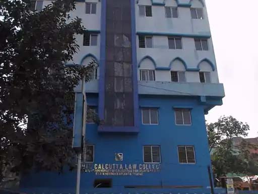 कोलकाता में लॉ छात्रा से गैंगरेप: तीन आरोपी 10 जुलाई तक पुलिस हिरासत में, एक और गिरफ्तार 1 Untitled 1 copy 4
