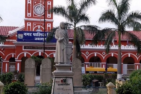 नगर निगम में सलाहकारों की नियुक्ति पर बड़ा सवालः करोड़ों के भुगतान में गड़बड़ी का आरोप 1 Untitled design 1 5