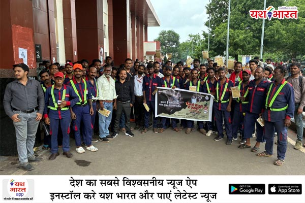 हमारा यही संदेश नशा मुक्त हो मध्य प्रदेश, रेलवे की गुप्त चर शाखा ने स्टेशन के सफाई कर्मचारियों को दी गई समझाइश 1 04 4
