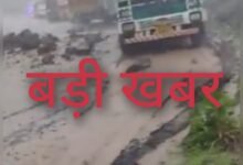 जबलपुर मंडला मार्ग पर भारी भूस्खलन : 1 किलोमीटर लगा लंबा जाम : सड़क के दोनों और फंसे वाहन 11 GridArt 20250704 122012280