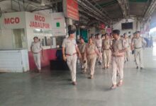 ये जबलपुर शहर की कॉलोनी है जानाब. 10