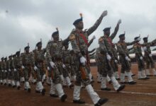 78वां स्वतंत्रता दिवस: पुलिस बैण्ड के साथ 18 टुकडिय़ां होंगी परेड में शामिल-आज हुई परेड की फुल ड्रेस रिहर्सल, एएसआई ने मुख्यमंत्री बनकर ली परेड की सलामी 11 5620d52d 55b2 4f78 882a 732e2453dad7