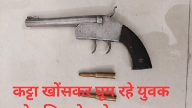 कट्टा खोंसकर घूम रहे युवक को पुलिस ने दबोचा 8 IMG 20250826 WA0097
