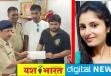 51 हजार की राशि रेल थाना प्रभारी को सौंपी अंशु मिश्रा ने, अर्चना तिवारी की सूचना देने पर की थी ईनाम की घोषणा, रेल पुलिस बनी ईनाम की हकदार 10 IMG 20250820 153858