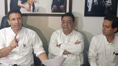 प्रदेश के हर जिले में होगी रैलियां, कलेक्टर ऑफिस का होगा घेराव - जीतू पटवारी - प्रदेश कांग्रेस अध्यक्ष जीतू पटवारी ने पत्रकार वार्ता में कहा चुनाव आयेाग की भूमिका सबके सामने लाना कांग्रेस का दायित्व 6 WhatsApp Image 2025 08 18 at 15.34.49