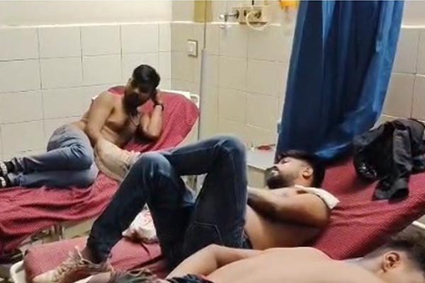 जन्मदिन पार्टी में चाकूबाजी, BJP मंडल अध्यक्ष ने दिया वारदात को अंजाम, 5 लोग घायल 1 chakubazi copy