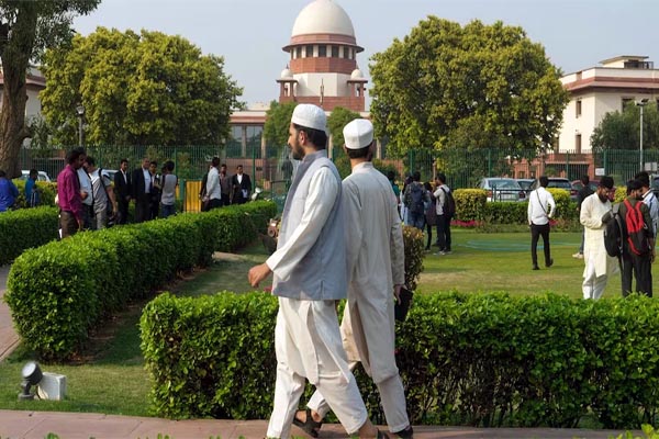 वक्फ कानून पर सुप्रीम कोर्ट का फैसला,पूरे कानून पर रोक लगाने का कोई आधार नहीं 1 06 8