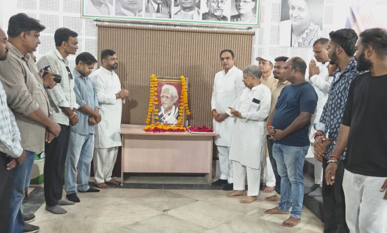 945afc5e 4935 486c 8028 b14abe7abee6