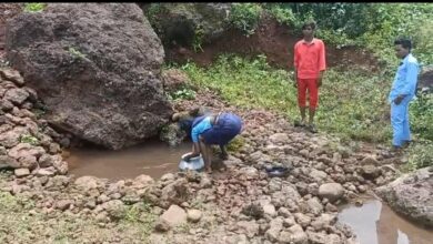 पेयजल के लिए हाहाकार : झिरिया का पानी पीने मजबूर 75 घर के बैगा आदिवासी परिवार , ना हेंडपंप ना नल जल योजना 8 IMG 20250909 WA0603