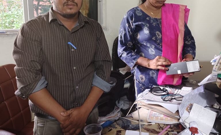 लोकायुक्त ने रंगेहाथों पकड़ा रिश्वतखोर पटवारी,6 हजार की घूस लेते पकड़ाया 1 WhatsApp Image 2025 09 10 at 5.37.55 PM 1