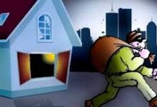 रिटायर्ड आर्मी मैन के घर से जेवरात समेत लाखों की चोरी 11 download 90