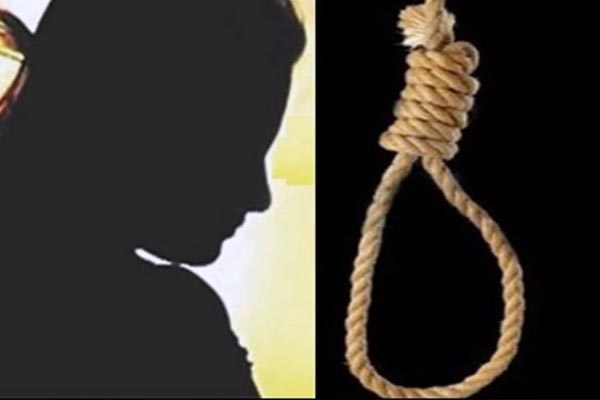 प्रेम विवाह करने वाली नवविवाहिता फांसी पर लटकी मिली 1 017 2