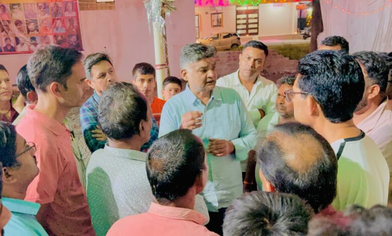 बिल्डर की धोखाधड़ी के शिकार राजवंश कॉलोनी के रहवासी 1 514ec65b c013 4682 9dea 5f095bcc45af