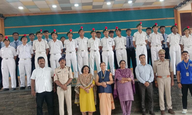 भोपाल के सेंट जेवियर स्कूल में 1000 छात्रों ने सीखा 'स्टे सेफ ऑनलाइन', साइबर फ्रॉड से बचाव के उपाय 1 51dafed9 703b 400a b784 5421e7ac7876