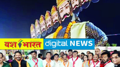 माधवनगर के दशहरे में दो दर्जन प्रतिमाएं शामिल, डीजे की धुन पर नाचते रहे युवा, देर रात तक होता रहा विसर्जन 12 IMG 20251003 130746