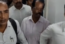 रिश्वतखोरी : लोकायुक्त ने स्वास्थ्य विभाग में पदस्थ बाबू को महिला सफाईकर्मी से 25 हजार रुपए लेते हुए किया ट्रैप 11 Screenshot 20251009 085806.Dainik Bhaskar