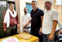 MP में घूसखोर रिटायर्ड कर्मचारी से मांग रहा था 20 हजार रुपये, पकड़ा गया, 11 Untitled 6 copy 4