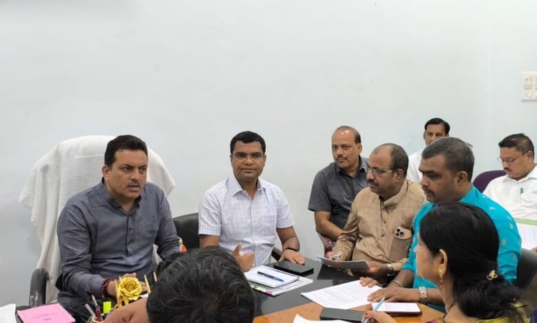 निगम मे एमआईसी की बैठक में बड़े फैसले रांझी में बनेगा गीता भवन, कच्छपुरा ब्रिज का नाम बदला 1 WhatsApp Image 2025 10 24 at 12.27.59 PM