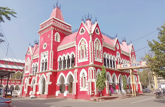 विक्टोरिया अस्पताल में ईओडब्ल्यू की छापेमारी, कई दस्तावेज जब्त स्वास्थ्य विभाग के बड़े अधिकारी जांच के घेरे में 1 abouthospital