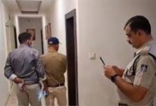 खरगोनः सब-इंस्पेक्टर ने होटल में लगाई फांसी 12 download 2025 10 19T194013.513