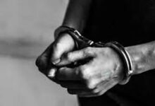 अशोका गार्डन पुलिस ने 1.5 किलो गांजे के साथ शातिर अपराधी दंपत्ति को गिरफ्तार 9 download 5