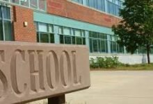 भोपाल के 883 प्राइवेट स्कूलों की मान्यता खतरे में 10 download 60