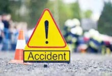 कार ने बाइक को रौंदा, पति-पत्नी समेत 3 की मौत, मासूम घायल 10 images 1 9