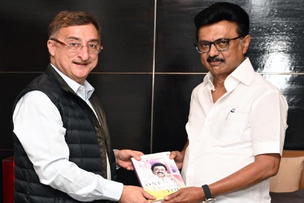 तमिलनाडु के मुख्यमंत्री एम.के.स्टालिन से विवेक तन्खा की शिष्टाचार भेंट 3 04 28