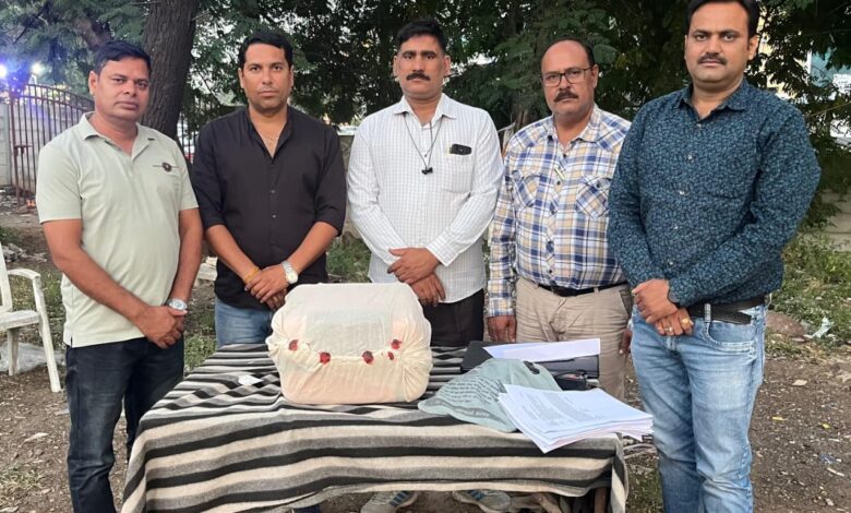 3d4cb545 f1ed 4336 b75f 6d5853dc84ee