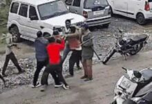 भोपाल: सफाई को लेकर विवाद, नगर निगम के दरोगा को चप्पल से पीटा 9 IMG 20251101 WA0028