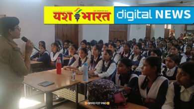 मुस्कान विशेष अभियान : 200 छात्राओं को केसीएस स्कूल में पढ़ाया गया सुरक्षा का पाठ, महिला पुलिस ने अभियान चलाकर किया जागरूक 6 IMG 20251103 175449